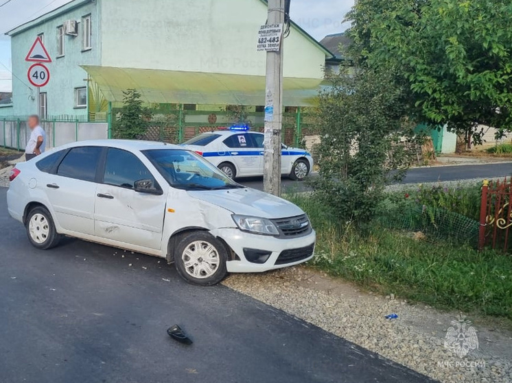 В Орле водитель на легковушке сбил подростка на мотоцикле