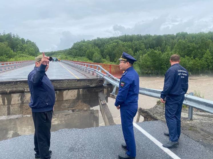 По факту обрушения моста в Бурятии возбуждено уголовное дело