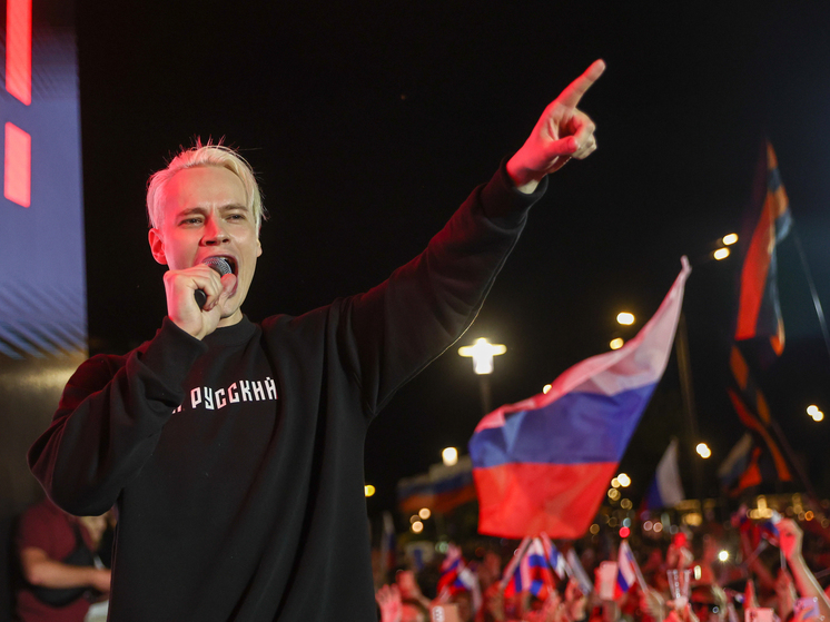 Путин присвоил певцу Shaman звание Заслуженного артиста РФ