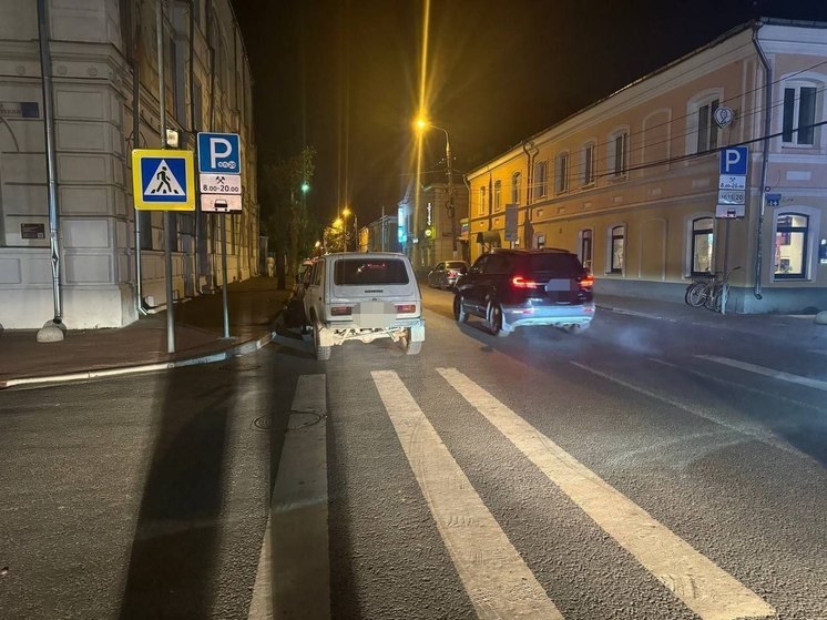 На пешеходном переходе в Твери сбили велосипедиста-нарушителя
