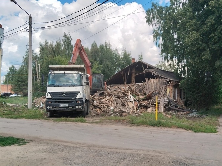 10 домов снесут в Новомосковске на улицах Горького и Шахтерской