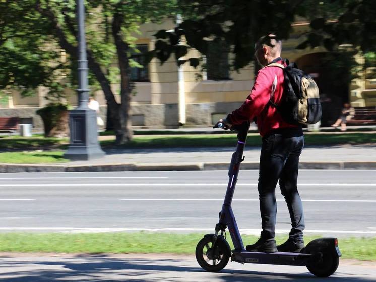 В Петербурге запустили патрули по контролю за электросамокатами