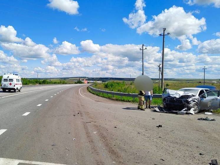 Один человек погиб и один пострадал в ДТП в Челябинской области