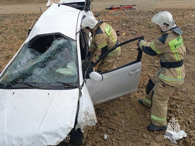 Пассажир погиб и трое пострадали в перевернувшейся Toyota в Забайкалье