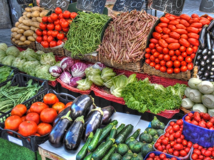 Когда кусок в горло не лезет: названы лучшие продукты для питания в жару