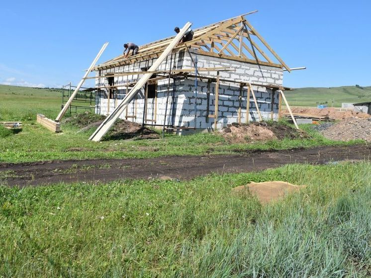В Орджоникидзевском районе Хакасии появится 10 домов для сельских специалистов
