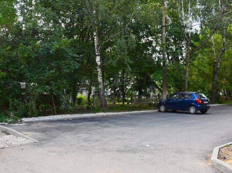 В Щекинском районе продолжается благоустройство дворов