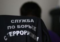 Правоохранительные органы завершили оперативные действия, проводимые по нескольким адресам в Каспийске.