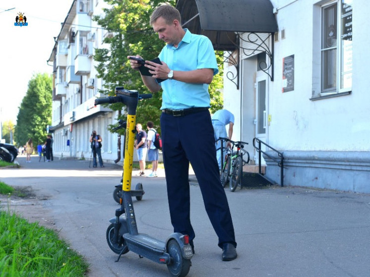 Администрация Великого Новгорода проверяет размещение самокатов