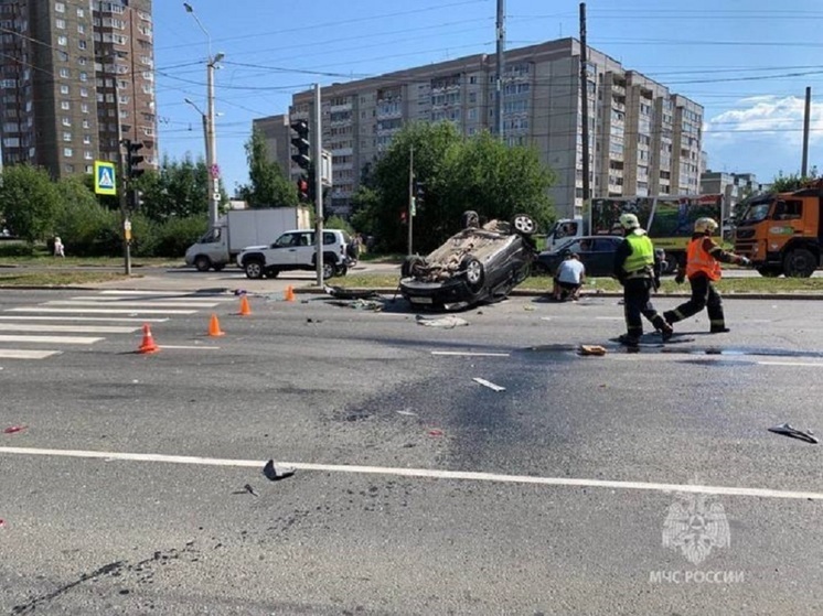 Стало известно состояние пострадавших в ДТП с иномаркой в Петрозаводске