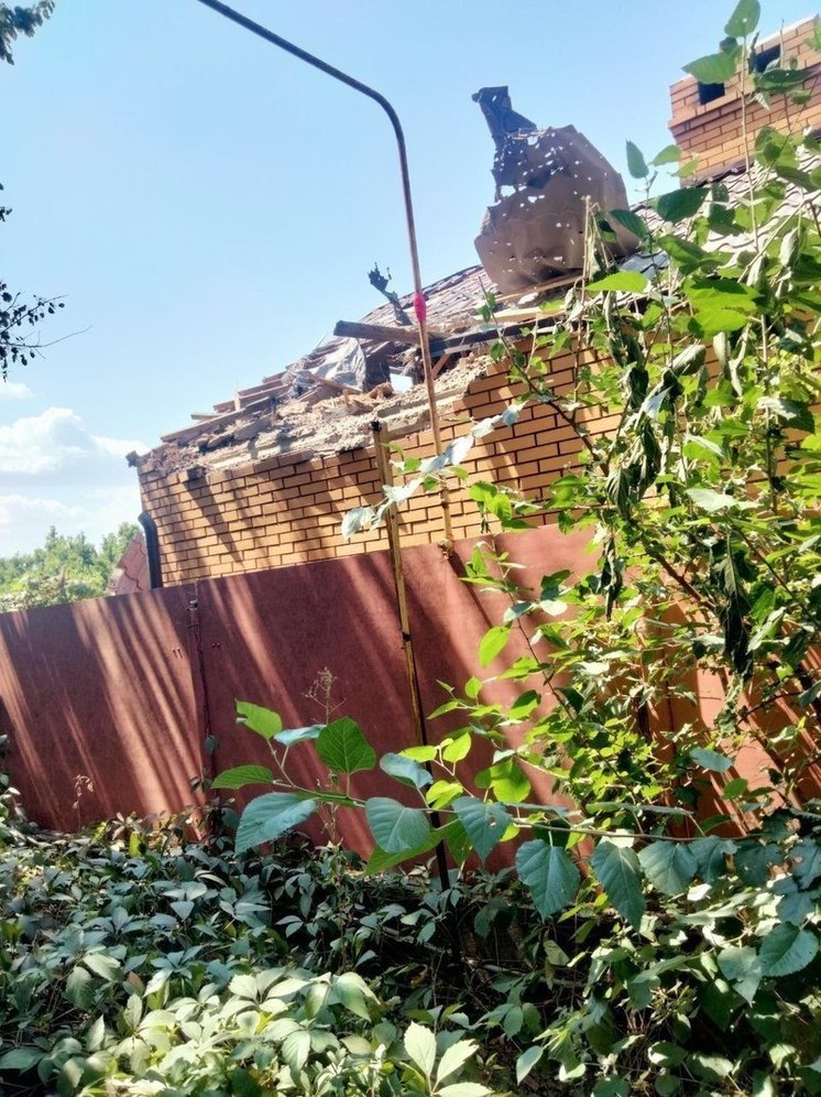 Боевики ВСУ разрушили дома мирных жителей Днепрян на Херсонщине
