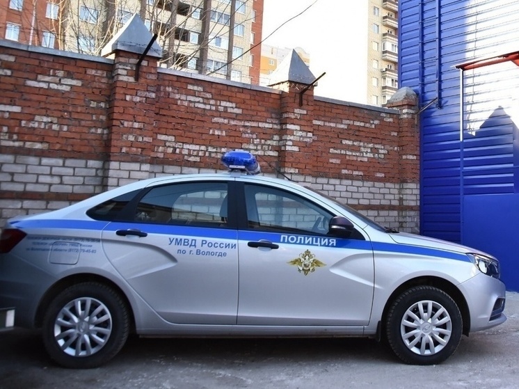 Сотрудники Госавтоинспекции помогли вологжанину, потерявшему сознание