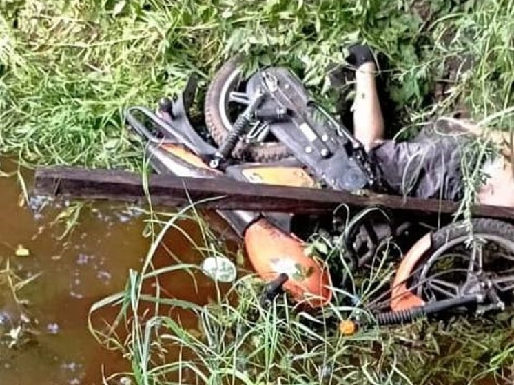 Водитель мопеда погиб в Малой Вишере