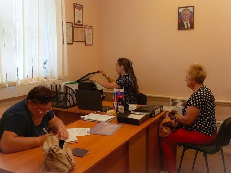 Пропуск в 15-километровую зону: в Малокаховке за прошедшую неделю приняли 120 заявлений