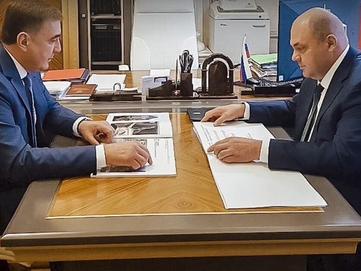 Врио главы Курской области и помощник президента обсудили меры против атак ВСУ