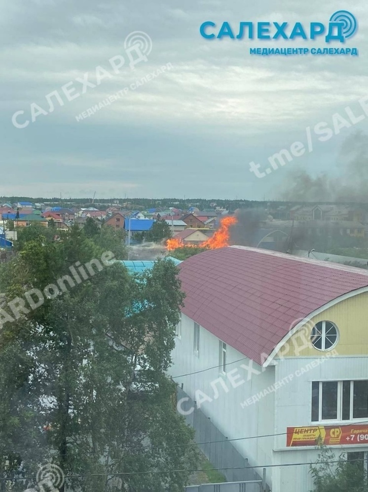 Мужчина погиб при пожаре в балке в Салехарде