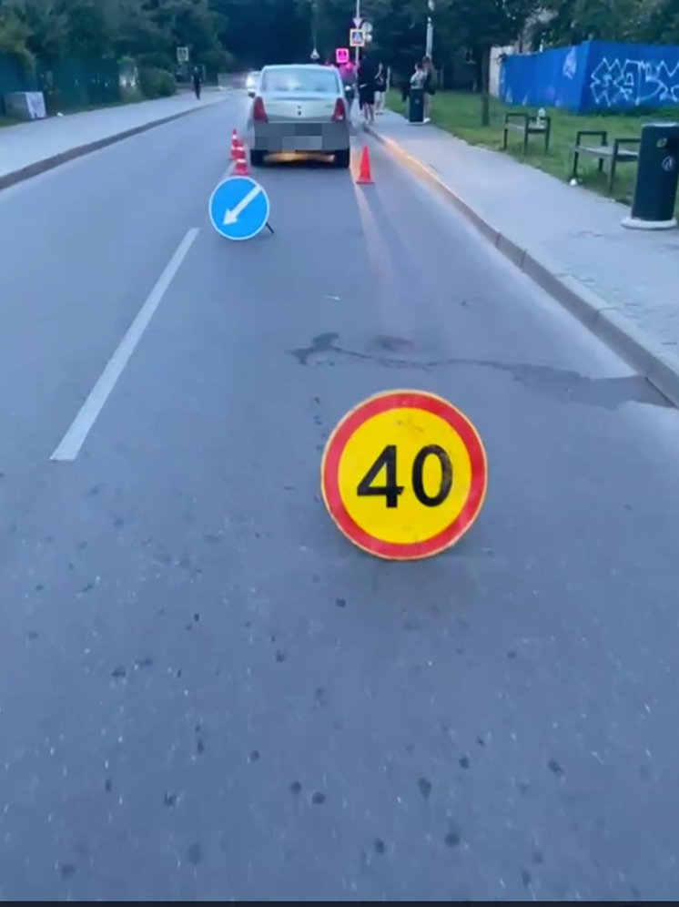 Водитель легкового автомобиля сбил семилетнюю девочку на калининградской улице