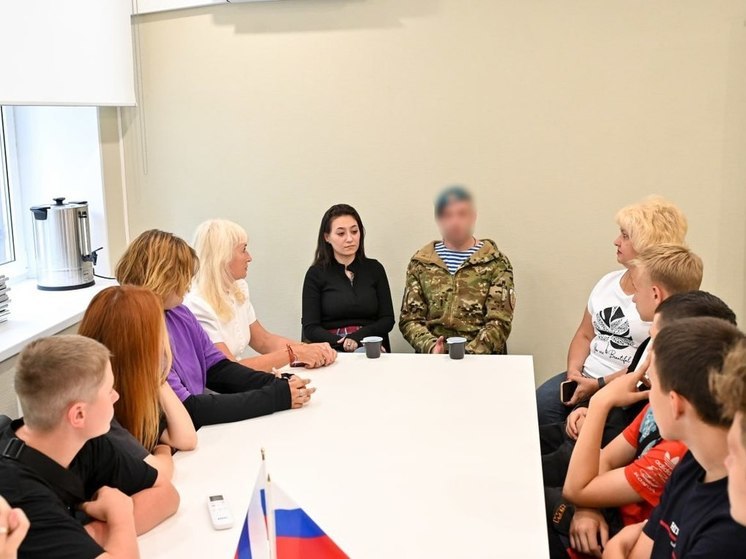 Боец с позывным «Шаман» встретился с молодёжью Серпухова