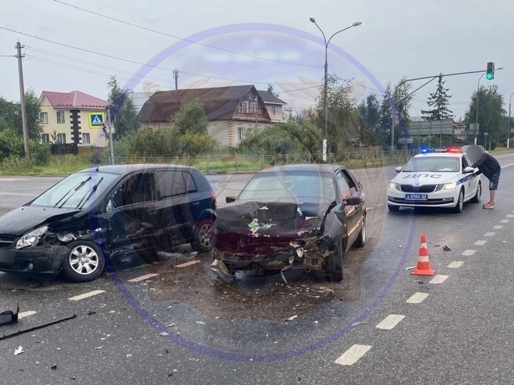 В Новгородском районе два человека пострадали в ДТП