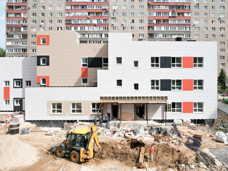 В Лобне стоит задача достроить детский сад на улице Борисова
