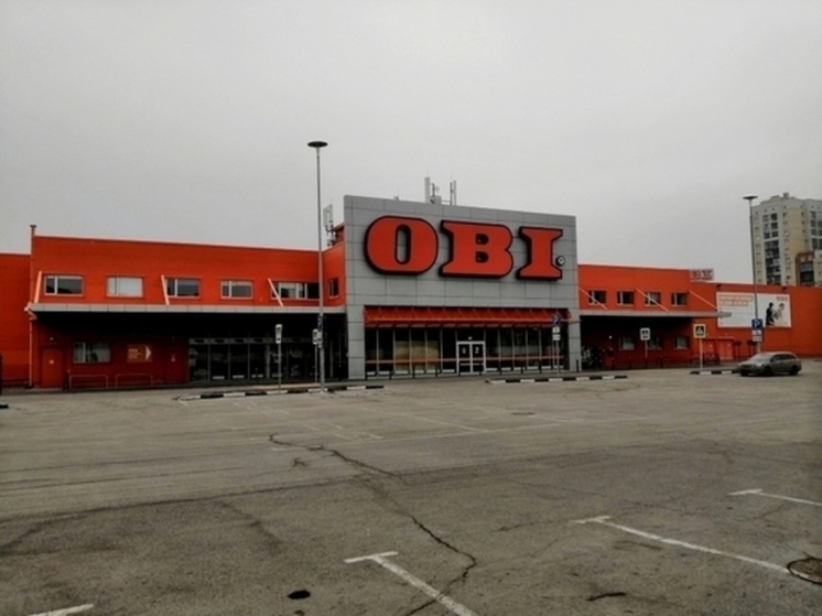 В Омске вновь выставили на продажу здание бывшего гипермаркета OBI