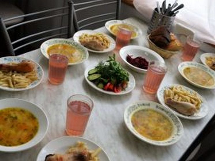 В Бурятии нашли детские лагеря, где  кормят мясом без документов