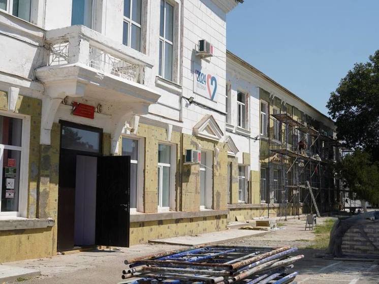 В текущем году завершат капремонт старейшей школы Крымского района