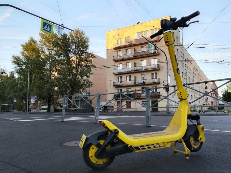 Против калининградского самокатчика, сбившего ребенка, возбуждают уголовное дело