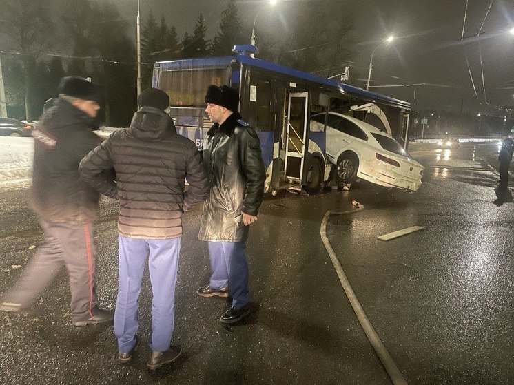 В Рыбинске передано в суд дело женщины, протаранившей автобус с пассажирами