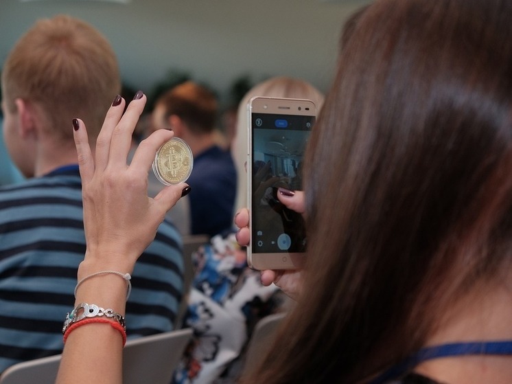 Биткоины скоро можно будет обменять на цифровые рубли, пообещали в Госдуме