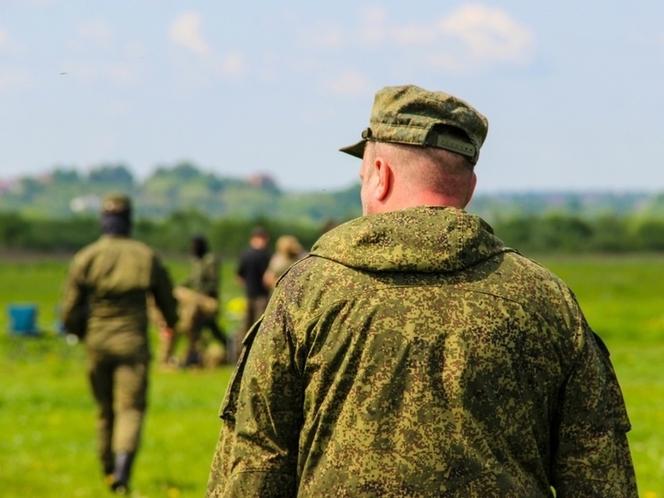 Отца погибшего в ходе СВО военного хотят лишить соцвыплат