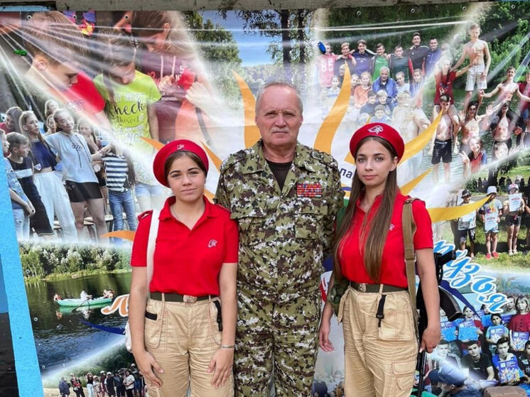 Орловский ветеран поделился опытом с юными патриотами в лагере «Мечта»