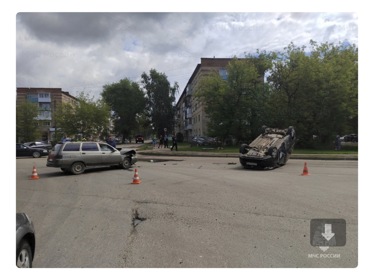 В Сафонове произошло столкновение двух автомобилей