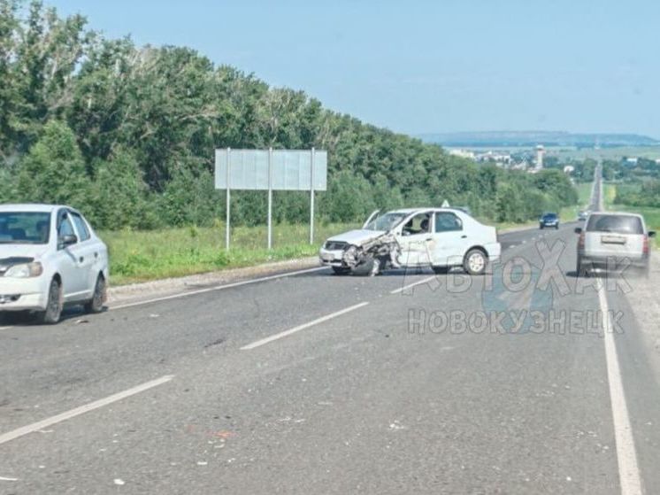 Водитель уснул за рулем и устроил ДТП на кузбасской трассе