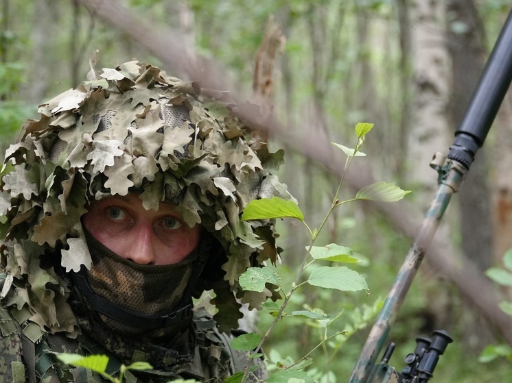 СОБР Росгвардии показал снайперский класс на полигоне под Архангельском