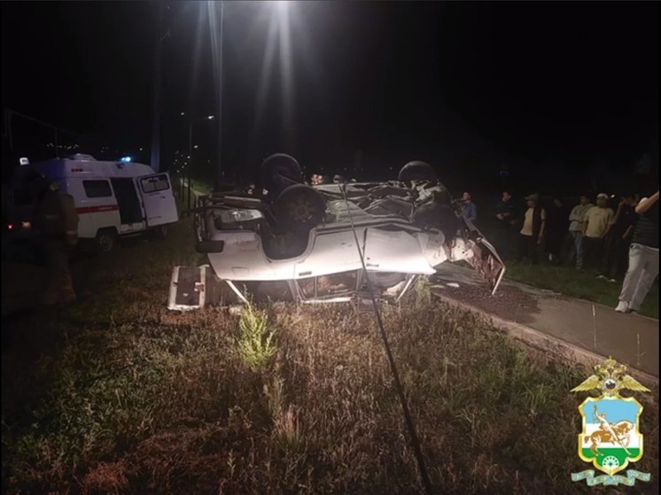 Житель Башкирии, уходя от полицейских, устроил аварию