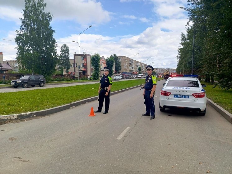 Движение транспорта перекрыли в районе обрушения дома в Нижнем Тагиле