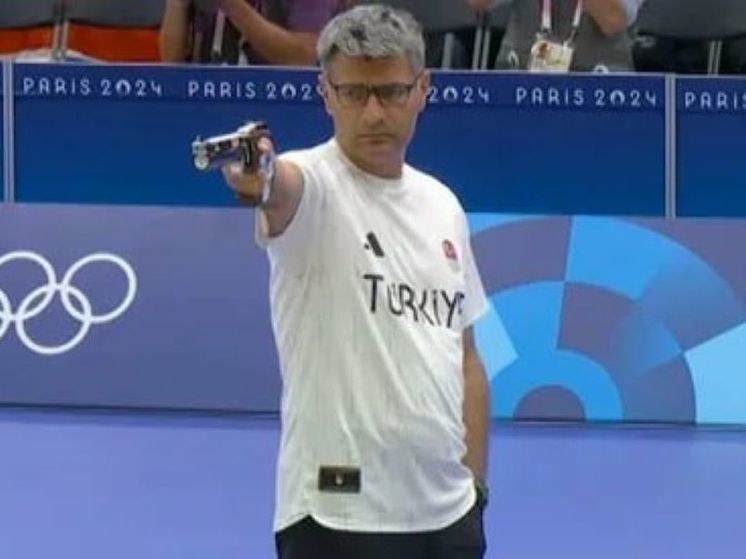 Турецкий стрелок выступил на Олимпиаде без экипировки и прославился