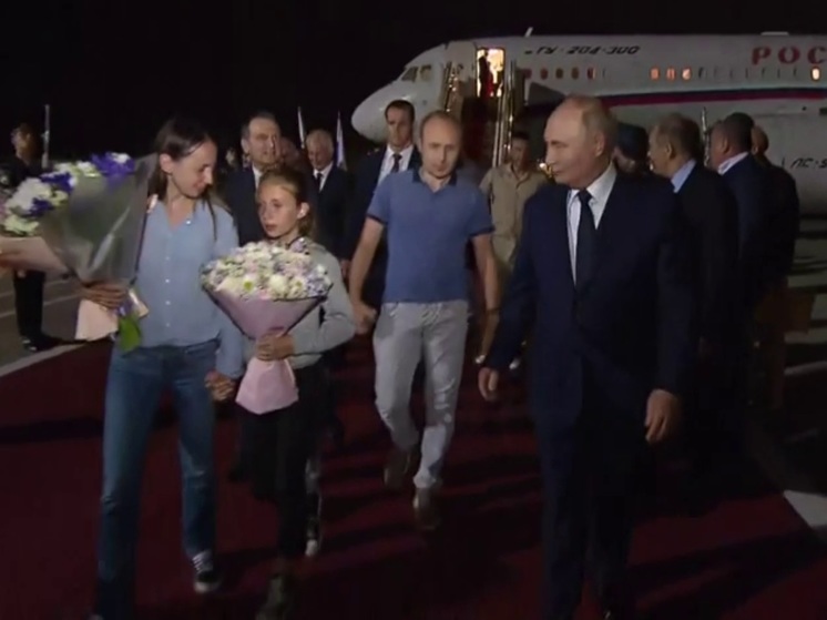 На Родину вернулись 8 граждан России после обмена заключенными в Анкаре