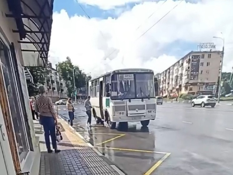В Орловской области водитель автобуса №403 прикарманивал деньги пассажиров