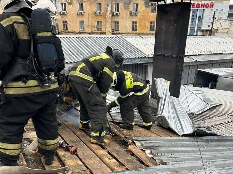 Пожарные оперативно потушили «Ту самую шаурму» в Нижнем Новгороде