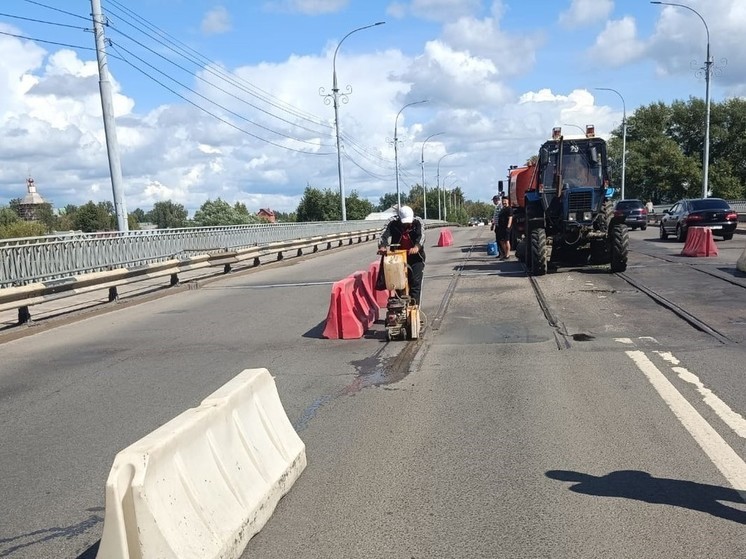 В Твери начался ремонт моста через Тверцу