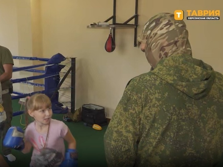Офицеры СК РФ провели тренировки в Азовском доме культуры на Херсонщине