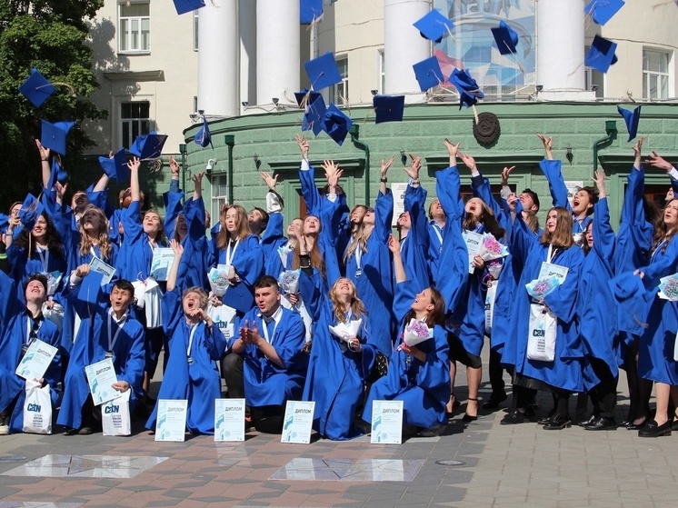 167 человек зачислены в САФУ на целевое обучение