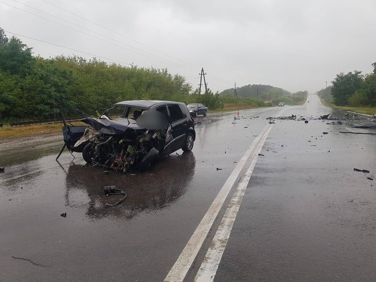 В Курской области в лобовом столкновении погибли два автомобилиста