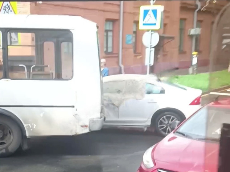 В Нижнем Новгороде снова бьются маршрутки