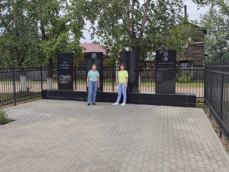 Мемориальный комплекс бойцам ВОВ благоустроили в селе Хилокском районе