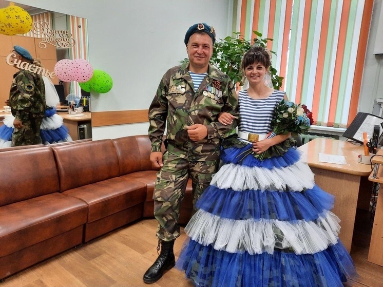 Возлюбленные из Искитима обручились в День ВДВ