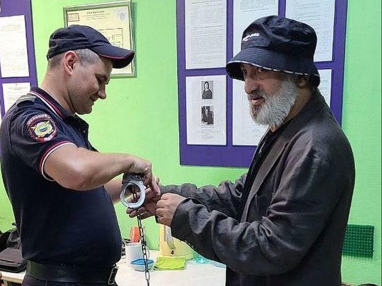 Рязанские полицейские депортировали из России ранее судимых иностранцев