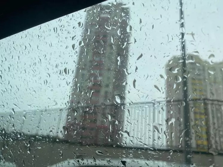 В Ростове в начале новой рабочей недели будут лить дожди